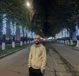 Александр